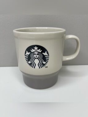 Starbucks Logo Stacking Coffee Cup Mug Gray 12 oz. *2021 Japan Exclusive*
